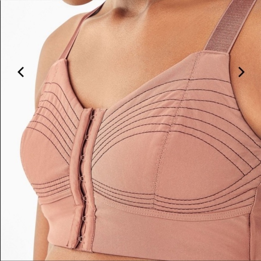 Fabletics Ines Low Impact Sports Bra in Mesa Rose Expresso Color size